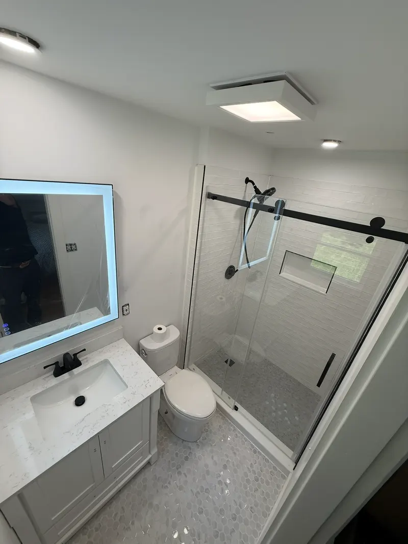 Full bathroom remodel, after